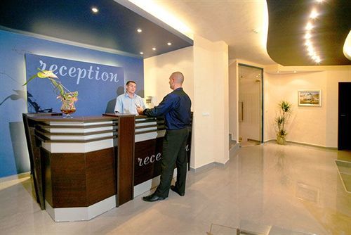 Riverside Family Hotel Yambol エクステリア 写真